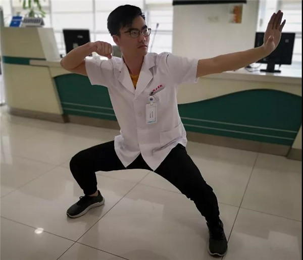 八段锦.jpg